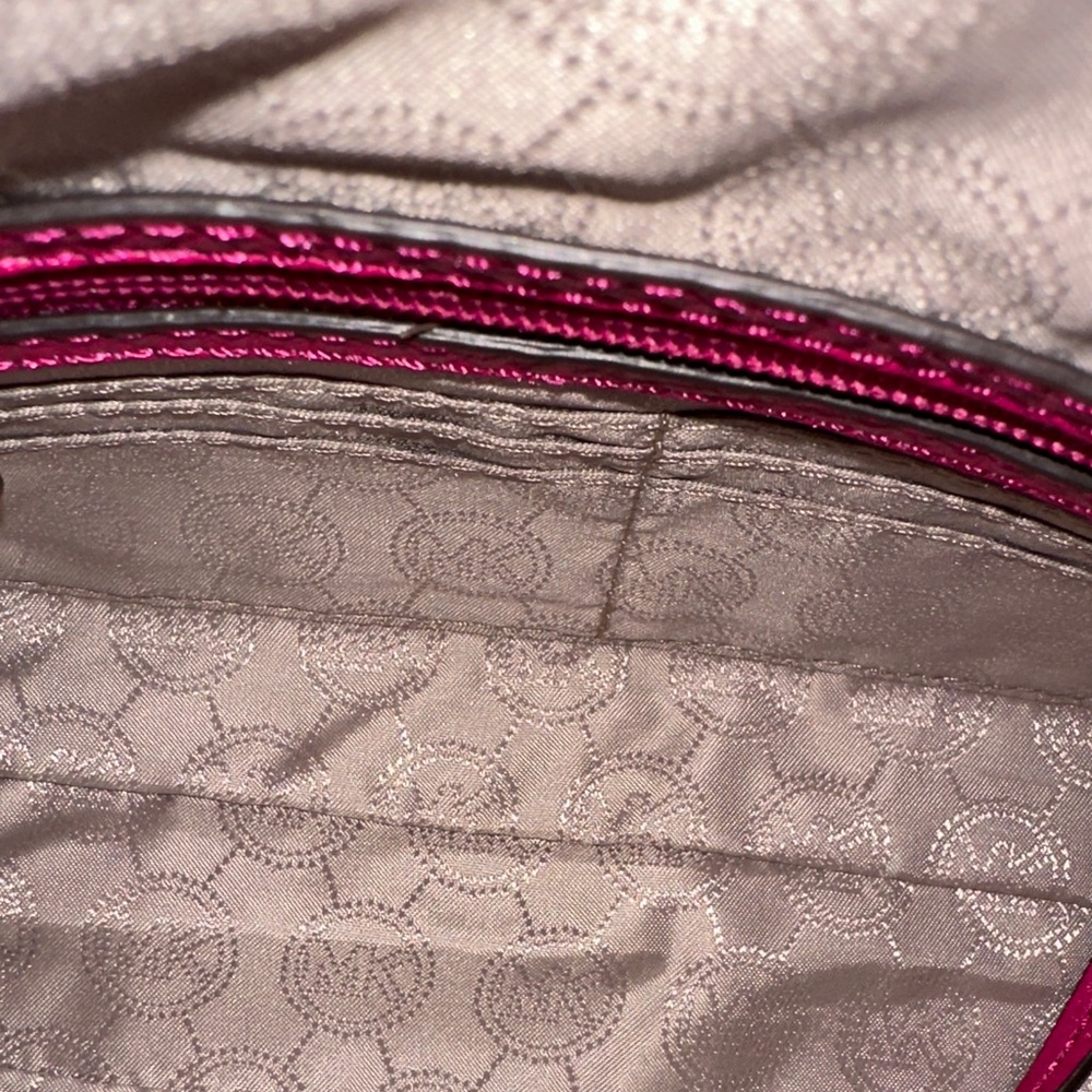 Michael Kors Pink Leather Shoulder Bag - Picture 9 of 10
